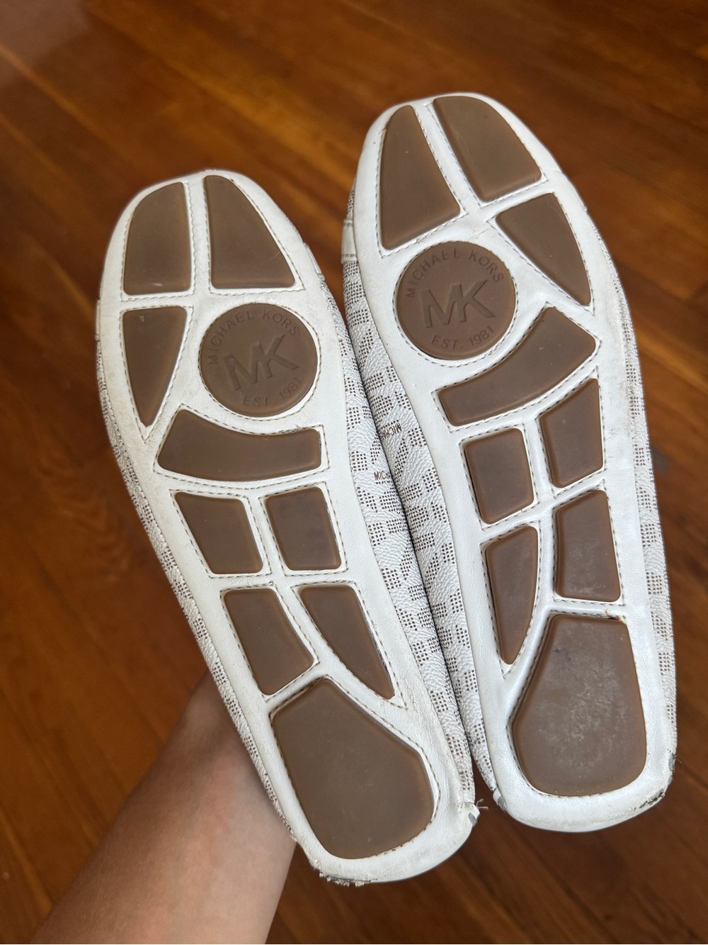 Michael Kors White Printed Logo Ballet Flats with Gold MK Emblem - Picture 2 of 3
